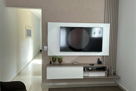 Casa à venda com 3 quartos, sendo 1 suíte,  no Centro, Mogi das Cruzes, SP