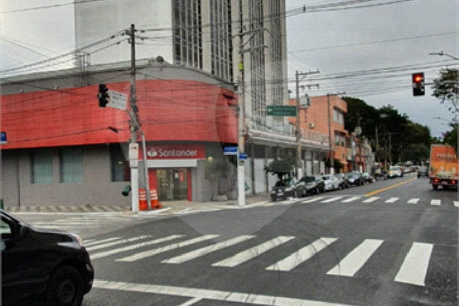 Prédio à venda em Bom Retiro, São Paulo, SP