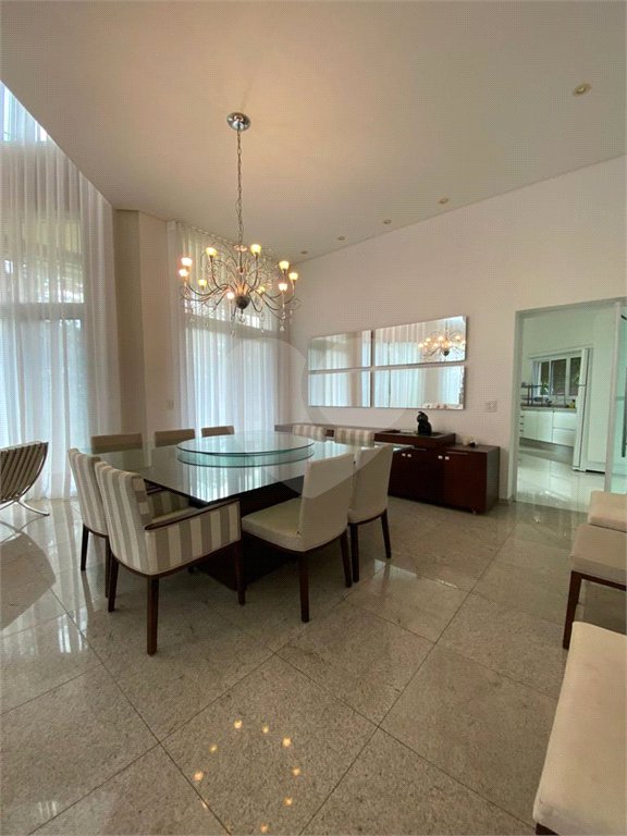 Casa à venda com 3 suítes no condomínio Parque Itatiaia, Mairiporã - SP