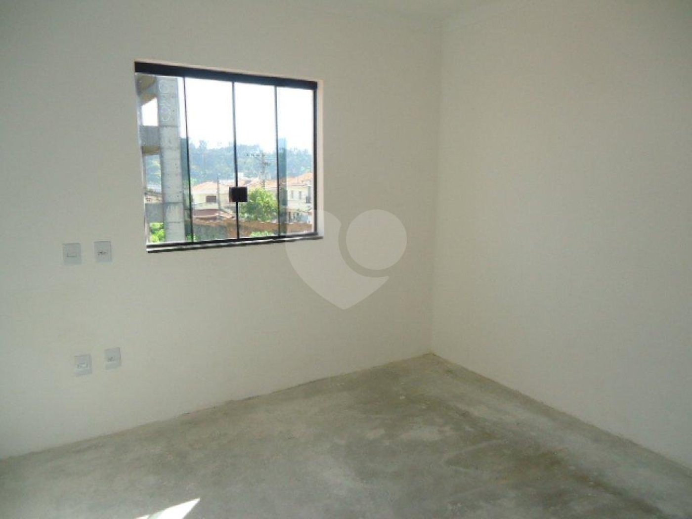 Sobrado à venda com 4 quartos, sendo 2 suítes, em Vila Rosália, Guarulhos, SP