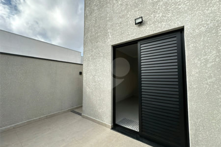 Casa à venda com 3 quartos, sendo 1 suíte, em Vila Carolina, Itapetininga, SP