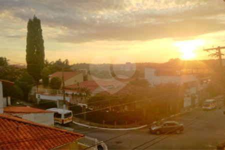 Casa à venda com 3 quartos, sendo 1 suíte,  no condomínio Villaggio DI Firenze, São Paulo - SP