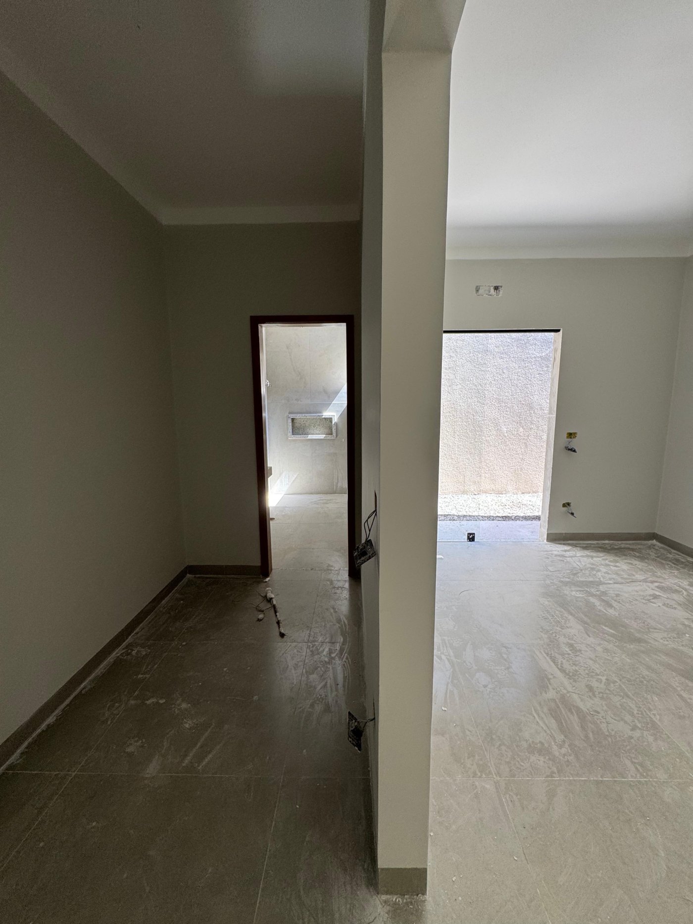 Casa à venda com 3 quartos, sendo 1 suíte, em Jardim dos Ipes, Três Lagoas, MS