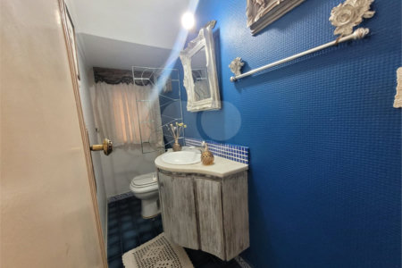 Sobrado à venda com 3 quartos, sendo 1 suíte, em Vila Hamburguesa, São Paulo, SP