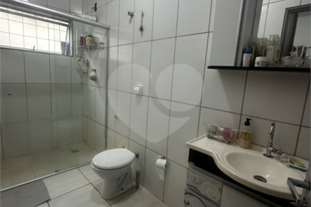 Casa à venda com 3 quartos, sendo 1 suíte,  em Jardim Alvorada, Três Lagoas, MS