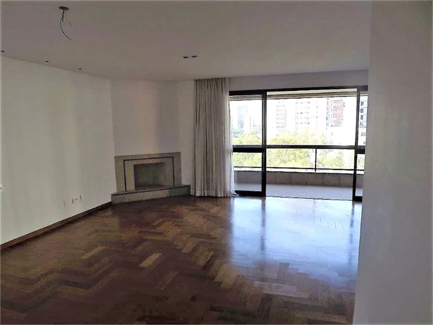 Apartamento à venda com 4 suítes em Vila Suzana, São Paulo, SP