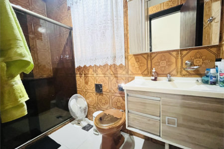 Casa à venda com 4 quartos, sendo 1 suíte, em Campo Grande, Rio de Janeiro, RJ