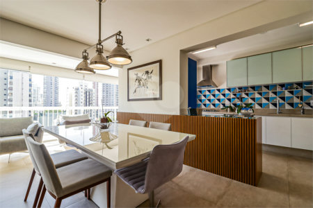 Apartamento à venda com 3 suítes em Vila Mariana, São Paulo, SP