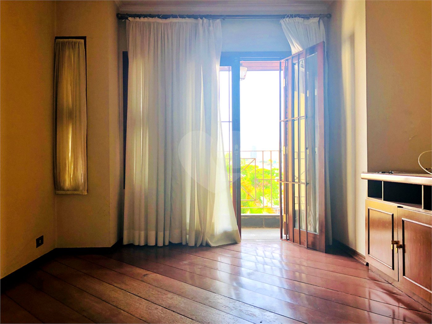 Sobrado à venda com 3 quartos, sendo 2 suítes,  em Mandaqui, São Paulo, SP
