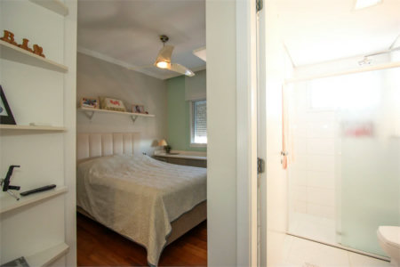 Apartamento à venda com 4 quartos, sendo 3 suítes,  em Vila Romana, São Paulo, SP