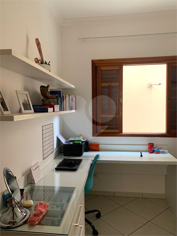 Casa à venda com 3 quartos, sendo 1 suíte, em Residencial Bosque dos Ipês, São José dos Campos, SP