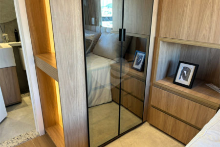 Apartamento à venda com 2 quartos, sendo 1 suíte, em Bosque da Saúde, São Paulo, SP