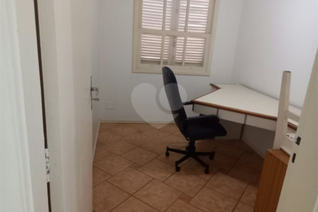 Casa para alugar com 4 quartos, sendo 1 suíte, em Chácara Santo Antônio, São Paulo, SP