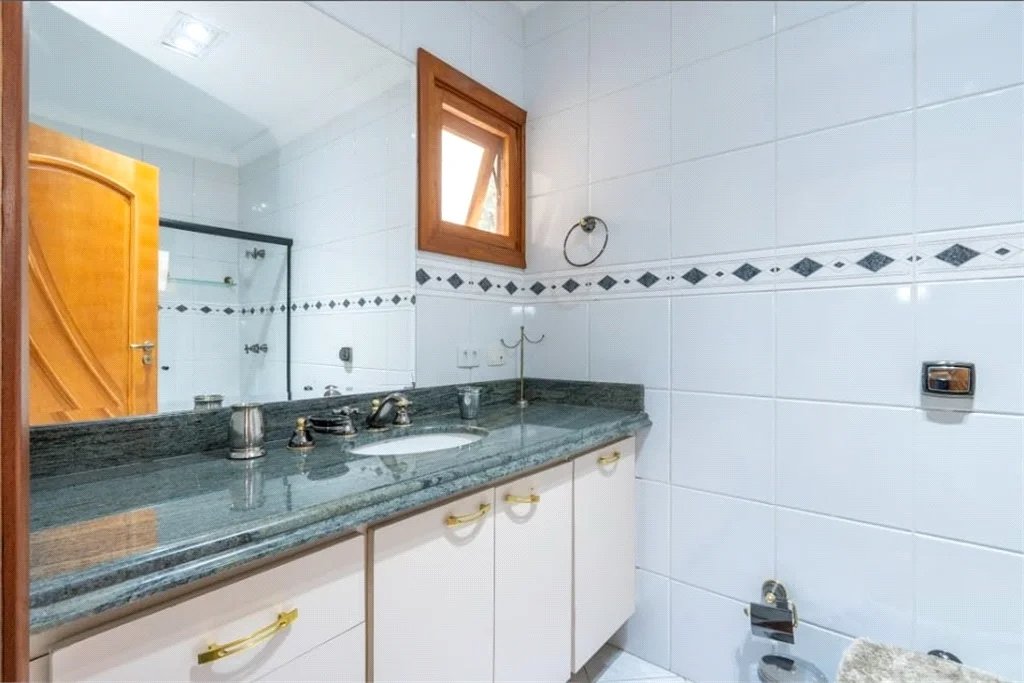 Casa à venda ou para alugar com 5 suítes no condomínio Residencial Morumbi, São Paulo - SP