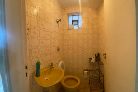 Casa à venda com 2 quartos em Jardim Alvorada, oportunidade para investidor