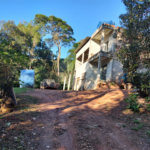 Sobrado à venda com 5 quartos, sendo 4 suítes, em Serra da Cantareira, Mairiporã, SP