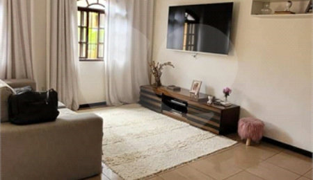 Casa à venda com 3 quartos, sendo 1 suíte, em Campo Grande, Rio de Janeiro, RJ
