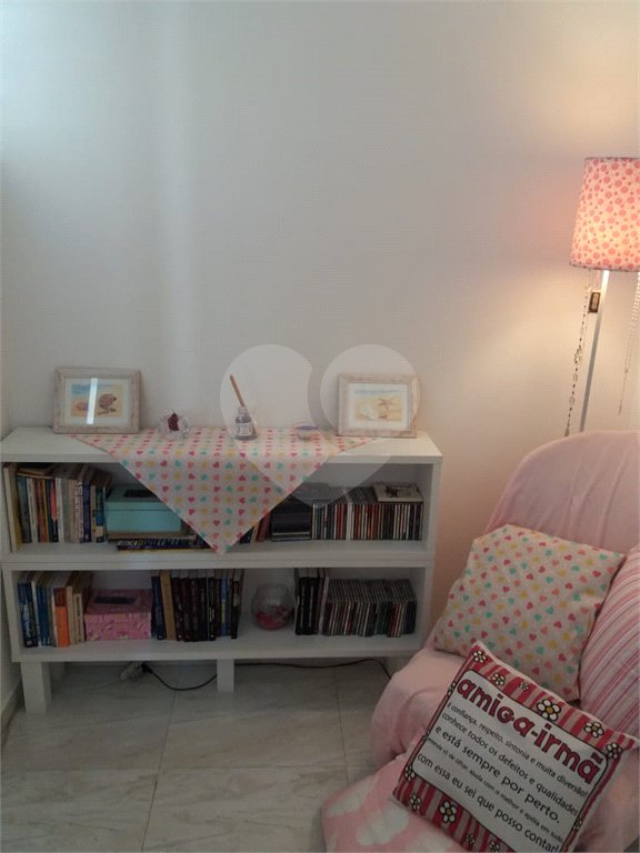 Apartamento à venda com 3 quartos, sendo 1 suíte, em Bom Retiro, São Paulo, SP