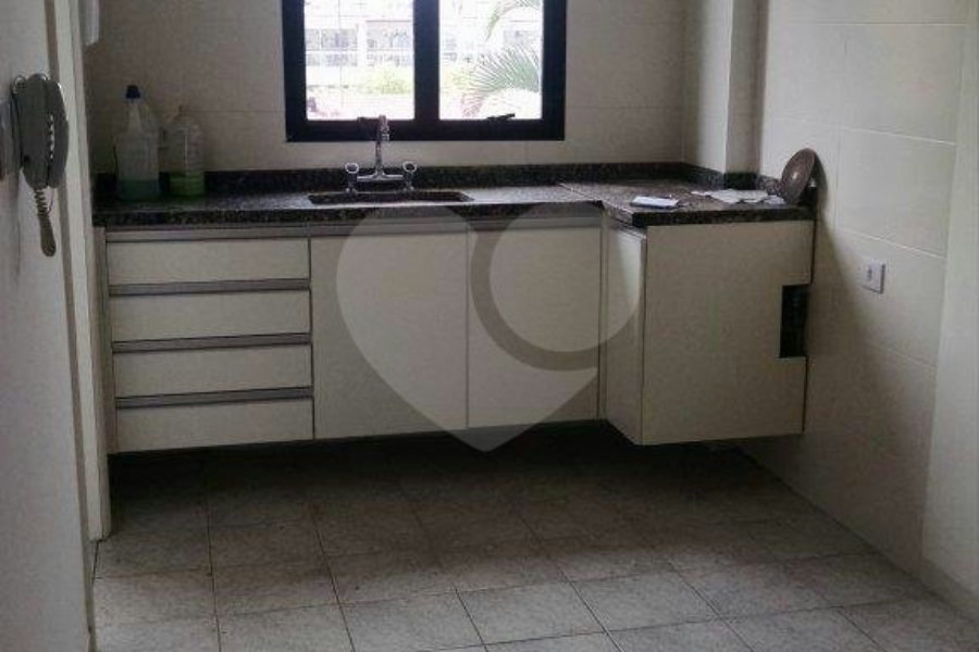 Apartamento à venda com 3 quartos, sendo 1 suíte, em Santana, São Paulo, SP