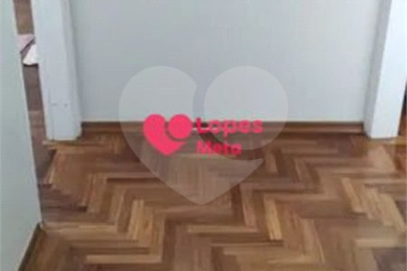 Apartamento à venda com 4 quartos, sendo 1 suíte,  em Parque Residencial Aquarius, São José dos Campos, SP