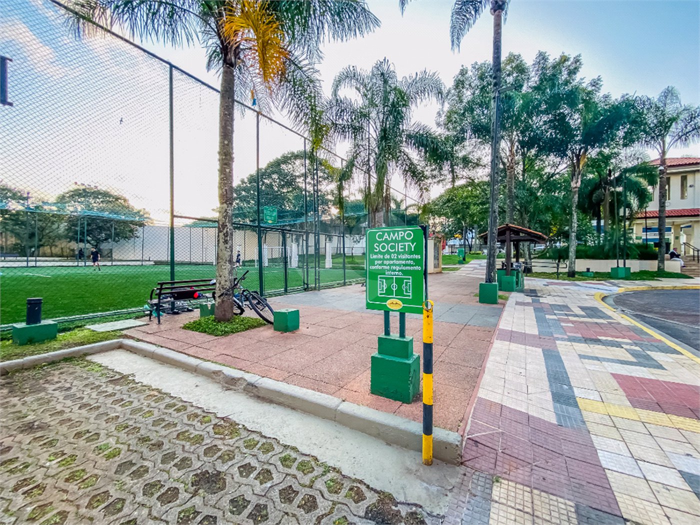 Apartamento à venda com 3 suítes em Alto da Boa Vista, São Paulo, SP