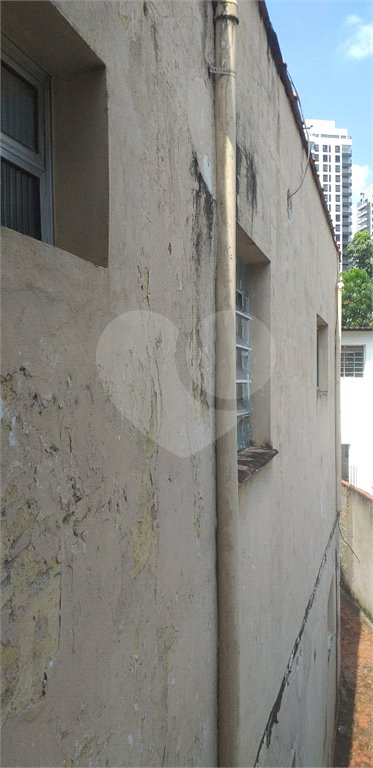 Sobrado à venda ou para alugar com 4 quartos em Água Branca, São Paulo, SP