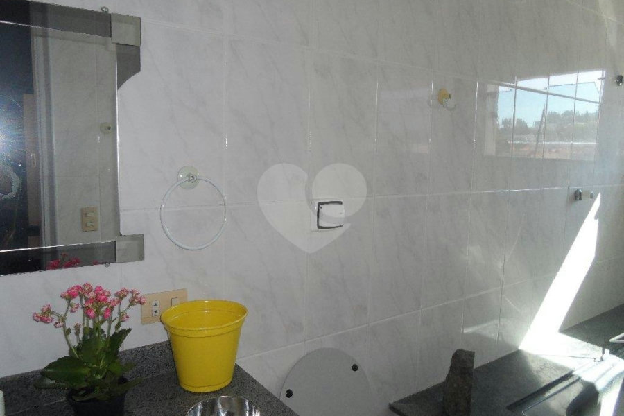 Sobrado à venda com 4 quartos, sendo 1 suíte, em Água Fria, São Paulo, SP