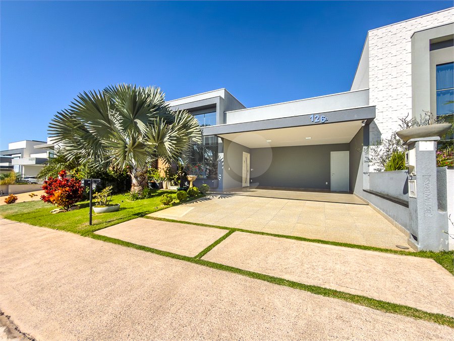 Casa à venda com 3 suítes no condomínio Jardim Residencial Dona Maria José, Indaiatuba - SP
