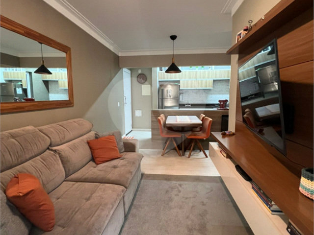 Apartamento à venda com 2 quartos, sendo 1 suíte,  em Vila Guilherme, São Paulo, SP