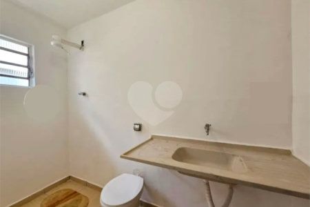 Casa à venda com 2 quartos, sendo 1 suíte, no Centro, Atibaia, SP