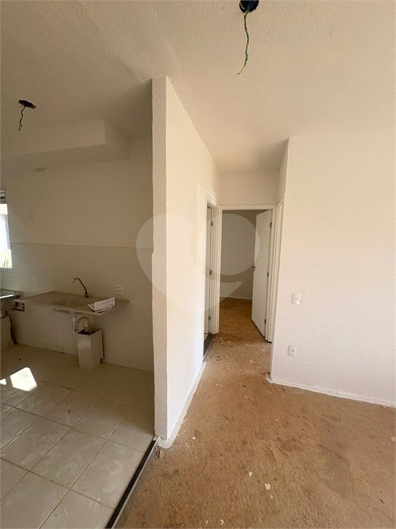 Apartamento à venda com 2 quartos em Chácara Estância Paulista, Suzano, SP