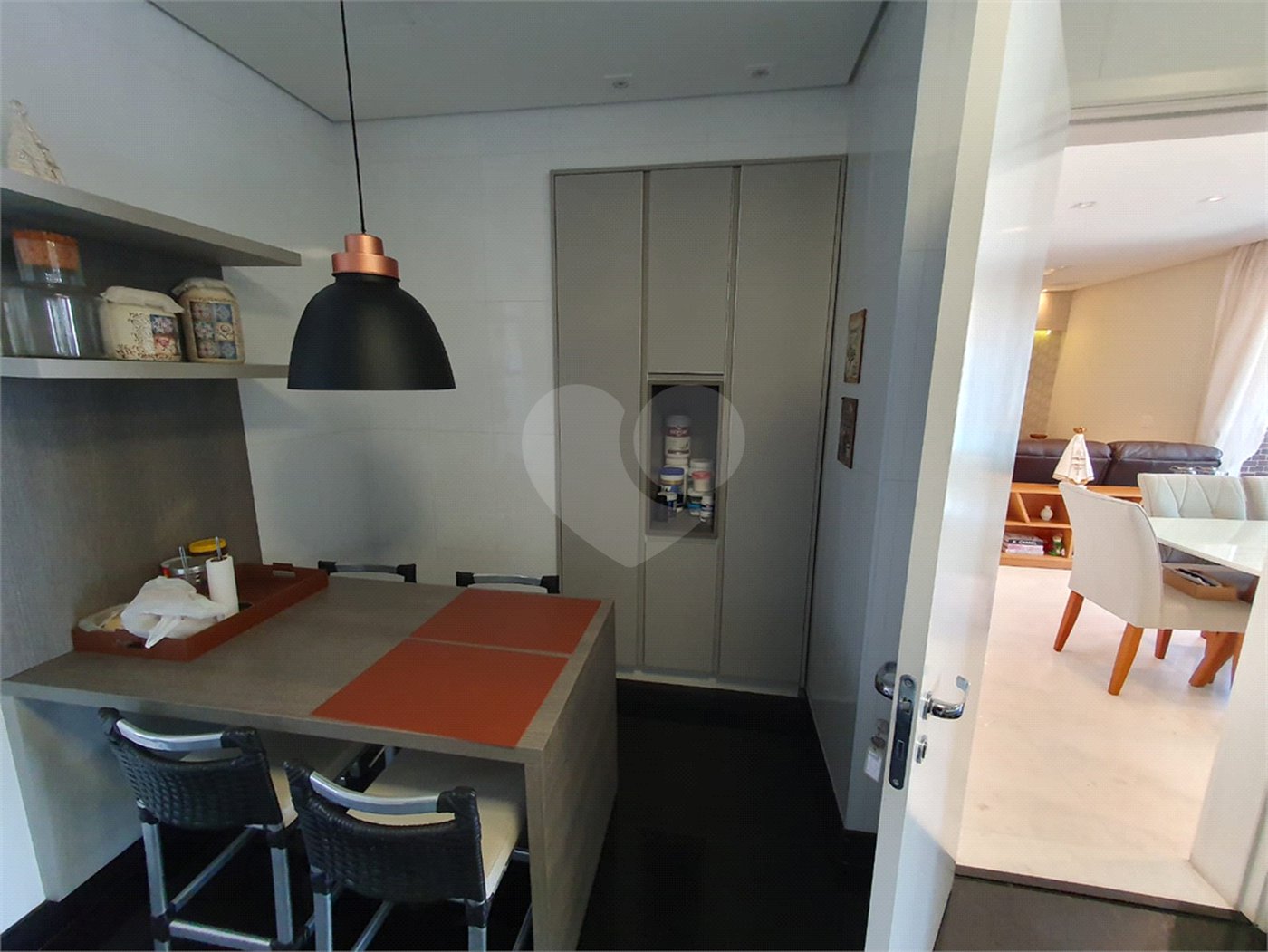 Apartamento à venda com 4 quartos, sendo 3 suítes, em Vila Santo Estevão, São Paulo, SP