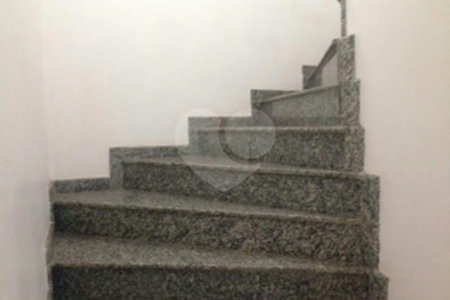 Sobrado à venda com 3 quartos, sendo 1 suíte, em Jardim Monte Kemel, São Paulo, SP