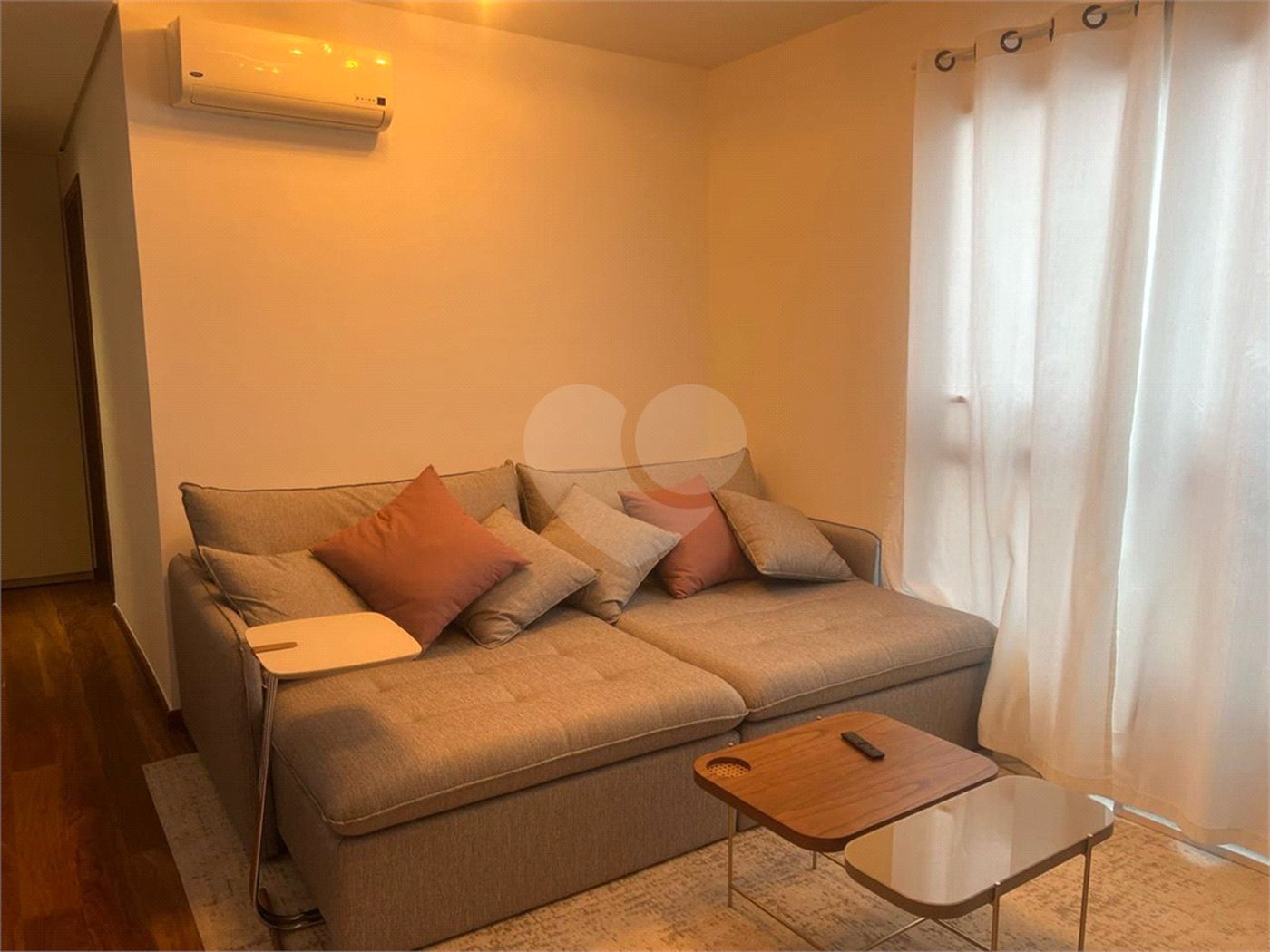 Casa à venda com 4 quartos, sendo 3 suítes,  no condomínio Residencial Toscana, Mogi das Cruzes - SP