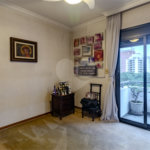 Apartamento à venda com 3 quartos, sendo 2 suítes, em Campo Belo, São Paulo, SP