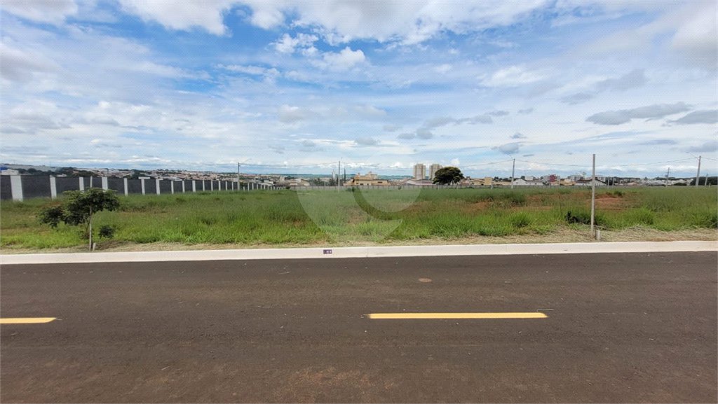 Terreno no Condomínio Monte das Araucárias