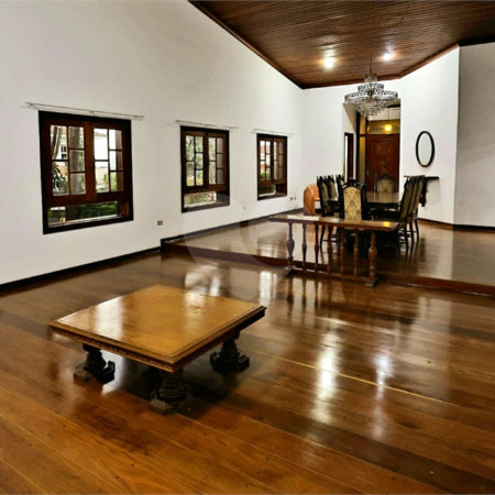 Casa à venda com 4 quartos, sendo 2 suítes, em Jardim São Bento, São Paulo, SP