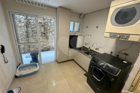 Casa à venda com 3 suítes no condomínio Sunset Brooklin, São Paulo - SP