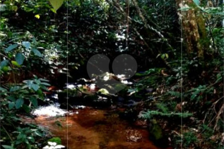 Chácara à venda no Centro, Monte Sião, MG