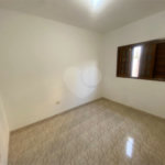 Casa à venda com 3 quartos, sendo 1 suíte,  em Vila Nova Cintra, Mogi das Cruzes, SP