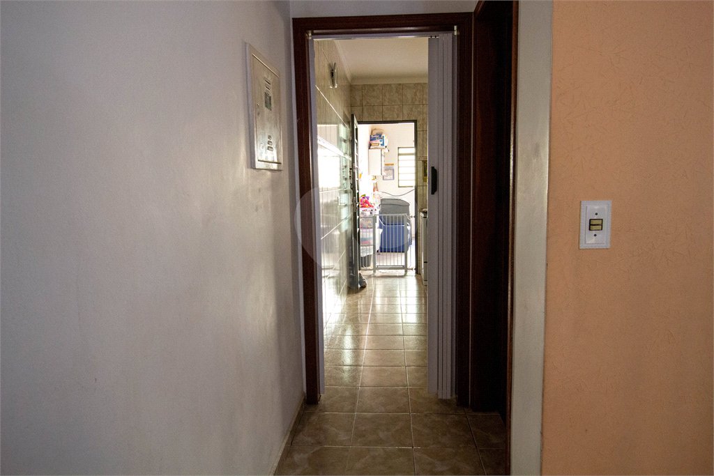 Casa à venda com 2 quartos em Jardim Brasil, São Roque, SP