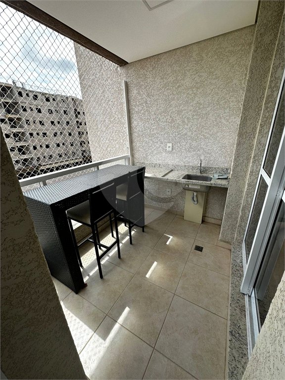 Apartamento à venda com 3 quartos, sendo 2 suítes, em Jardim Tereza Cristina, Jundiaí, SP