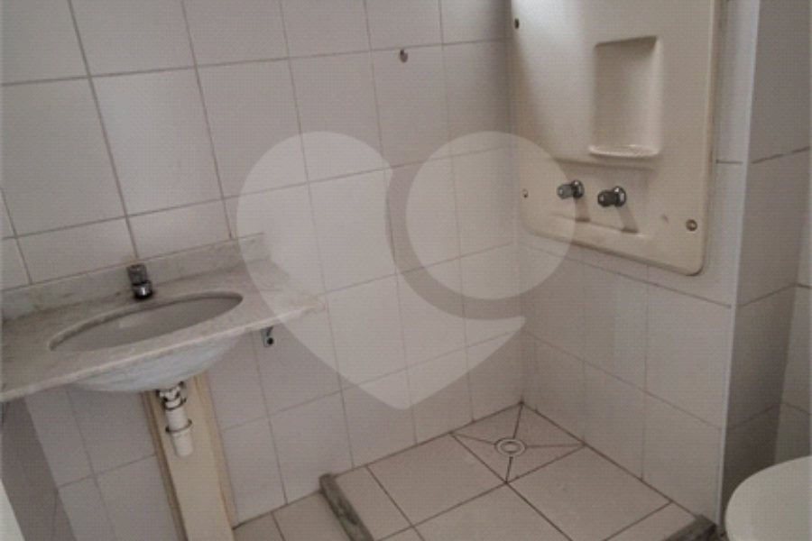 Apartamento à venda com 3 quartos, sendo 1 suíte, em Vila Guilherme, São Paulo, SP