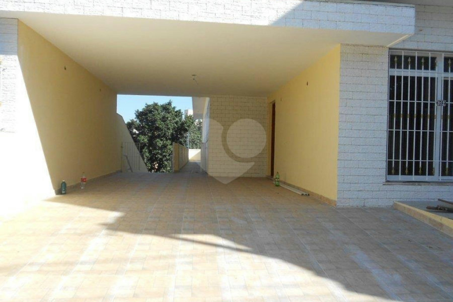Casa à venda com 3 suítes em Vila Gustavo, São Paulo, SP