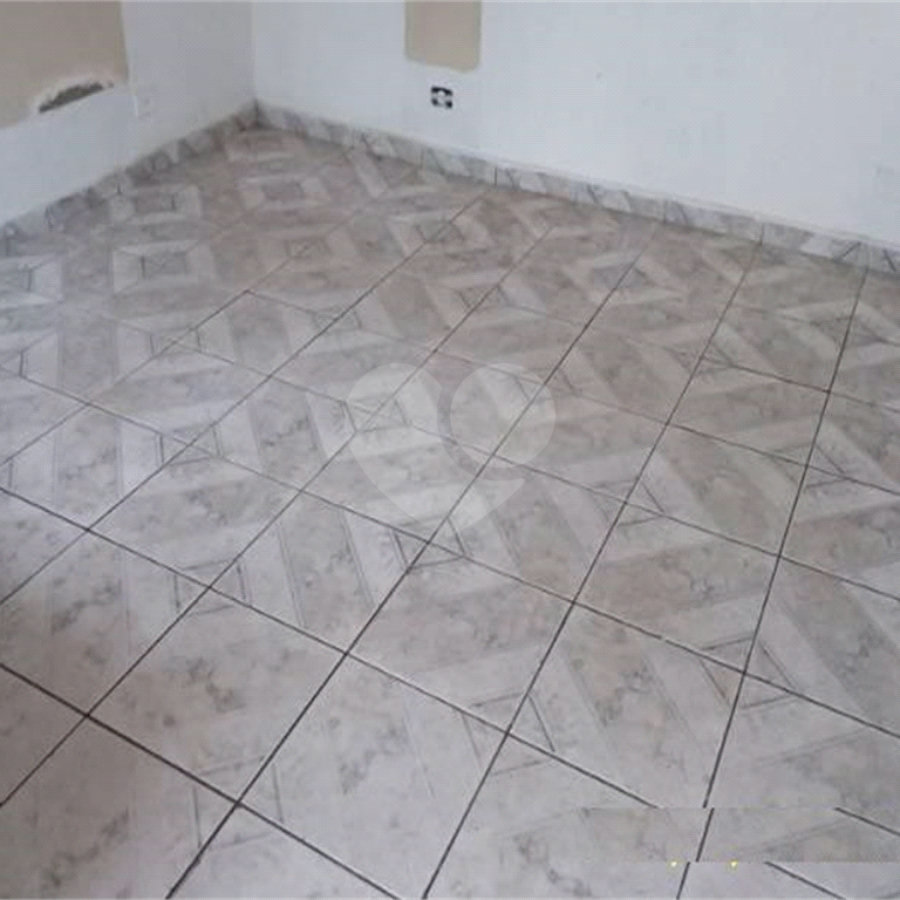 Casa de Vila à venda com 1 quarto em Jardim Luso, São Paulo, SP