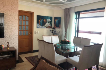 Apartamento à venda com 4 suítes em Água Fria, São Paulo, SP