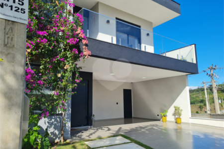 Casa à venda com 3 quartos, sendo 2 suítes, no condomínio Horizontes de Sorocaba, Sorocaba - SP
