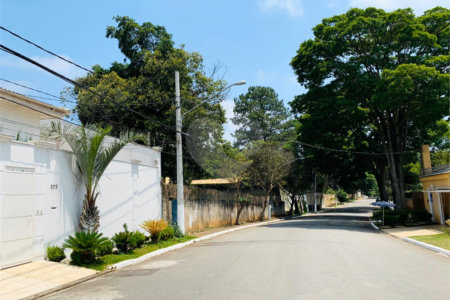 Terreno à venda em Interlagos, São Paulo, SP