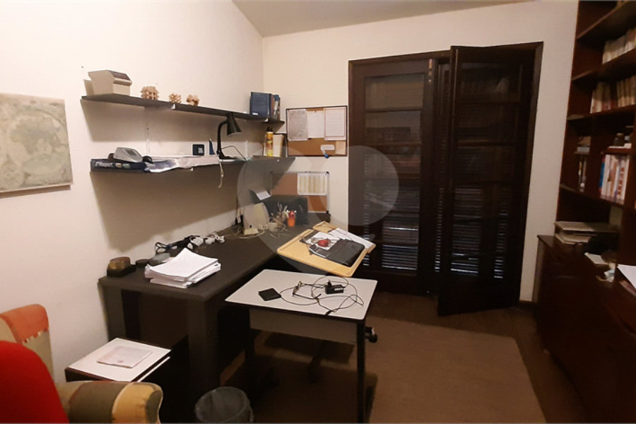 Casa Térrea à venda com 4 quartos, sendo 2 suítes, em Serra da Cantareira, Mairiporã, SP