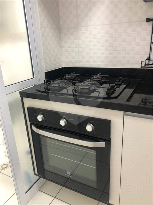 Apartamento à venda ou para alugar com 2 quartos em Parque Vitória, São Paulo, SP
